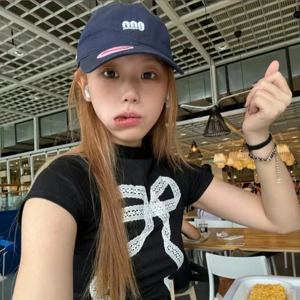 我爸写了小黄书